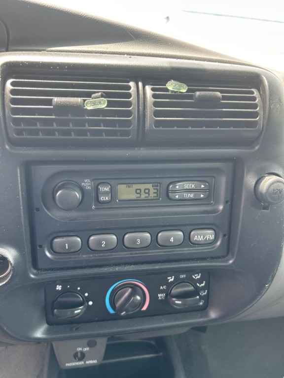 2002 Ford Ranger Image 8