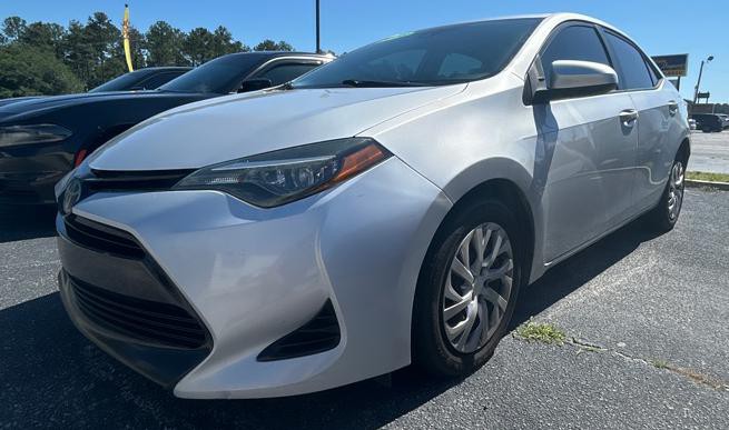 2018 Toyota Corolla Image 2