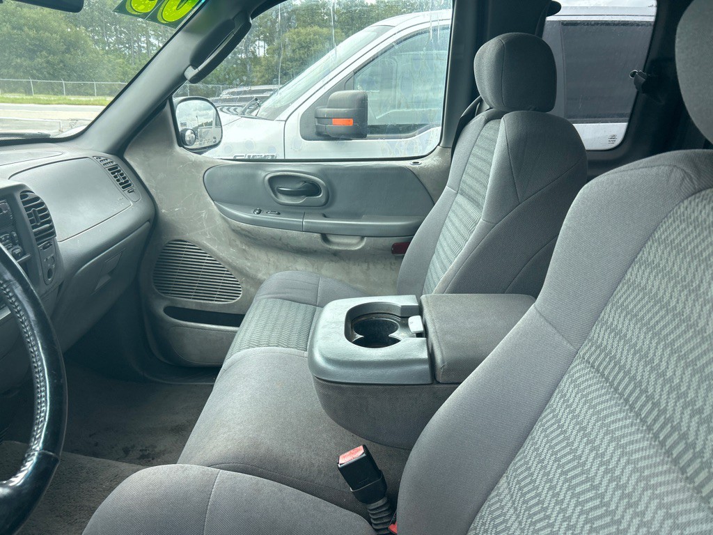 2003 Ford F-150 Image 6