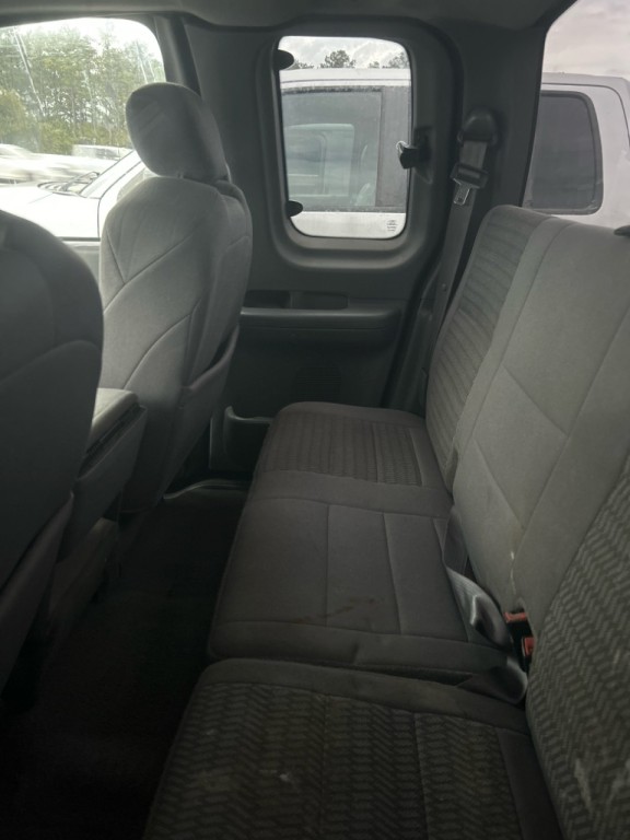 2003 Ford F-150 Image 7
