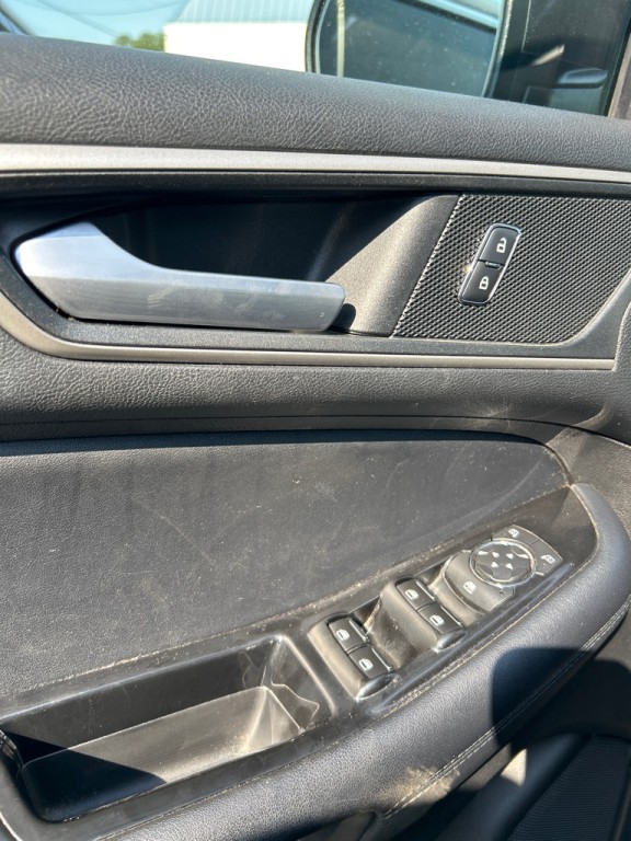 2018 Ford Edge Image 11