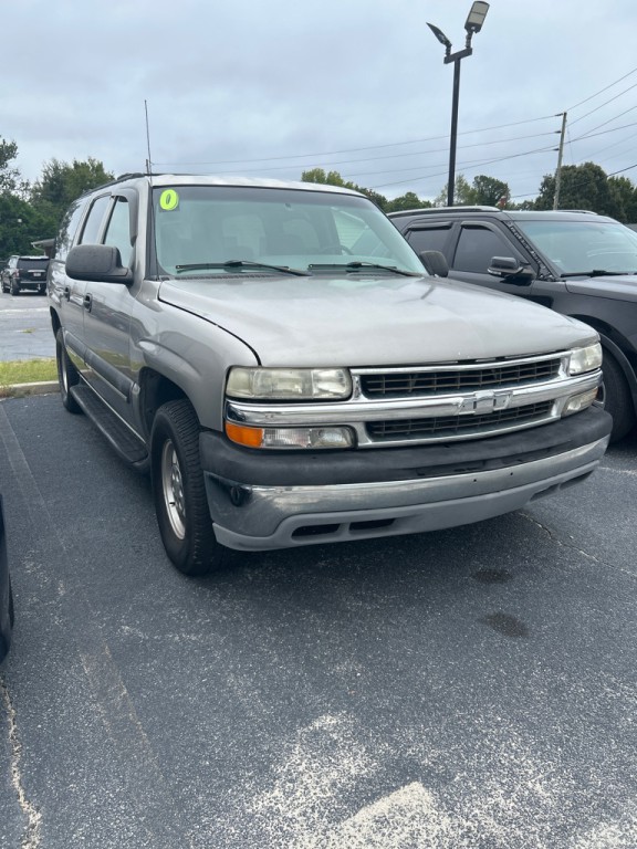 2002 Chevrolet Suburban Image 3