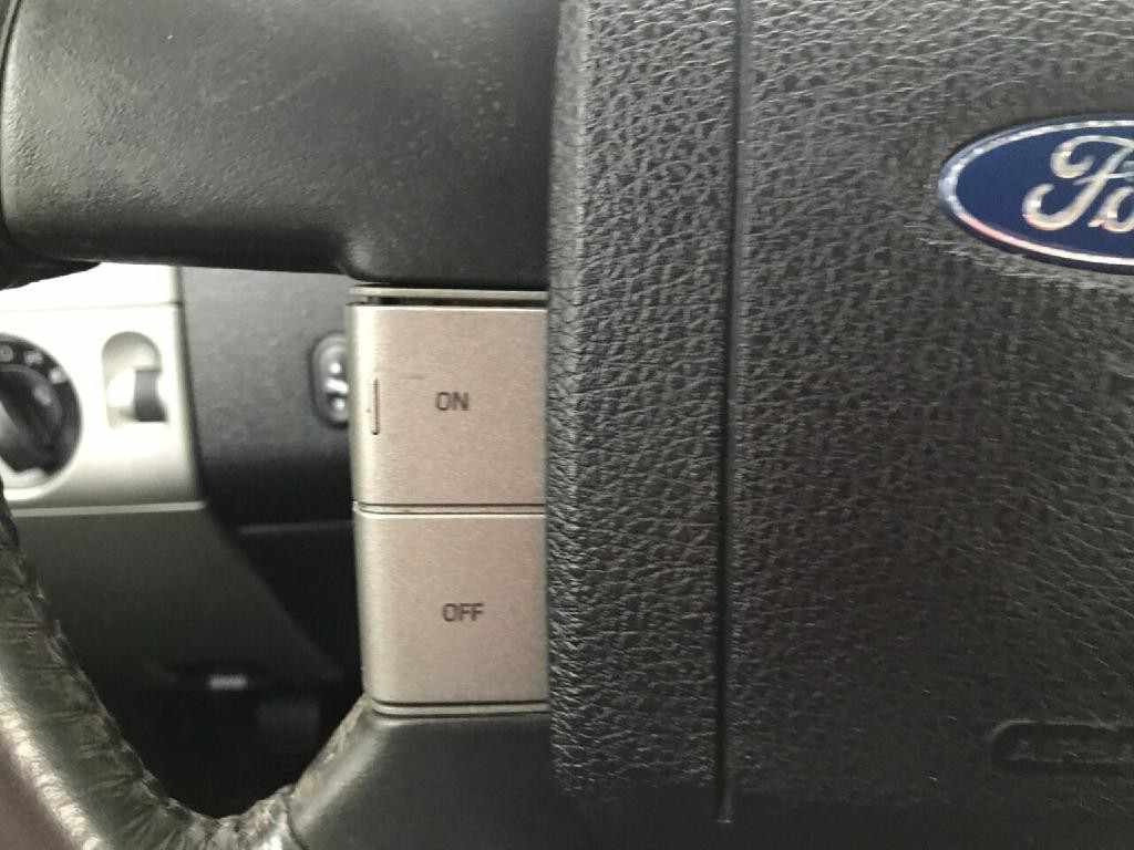 2004 Ford F-150 Image 16