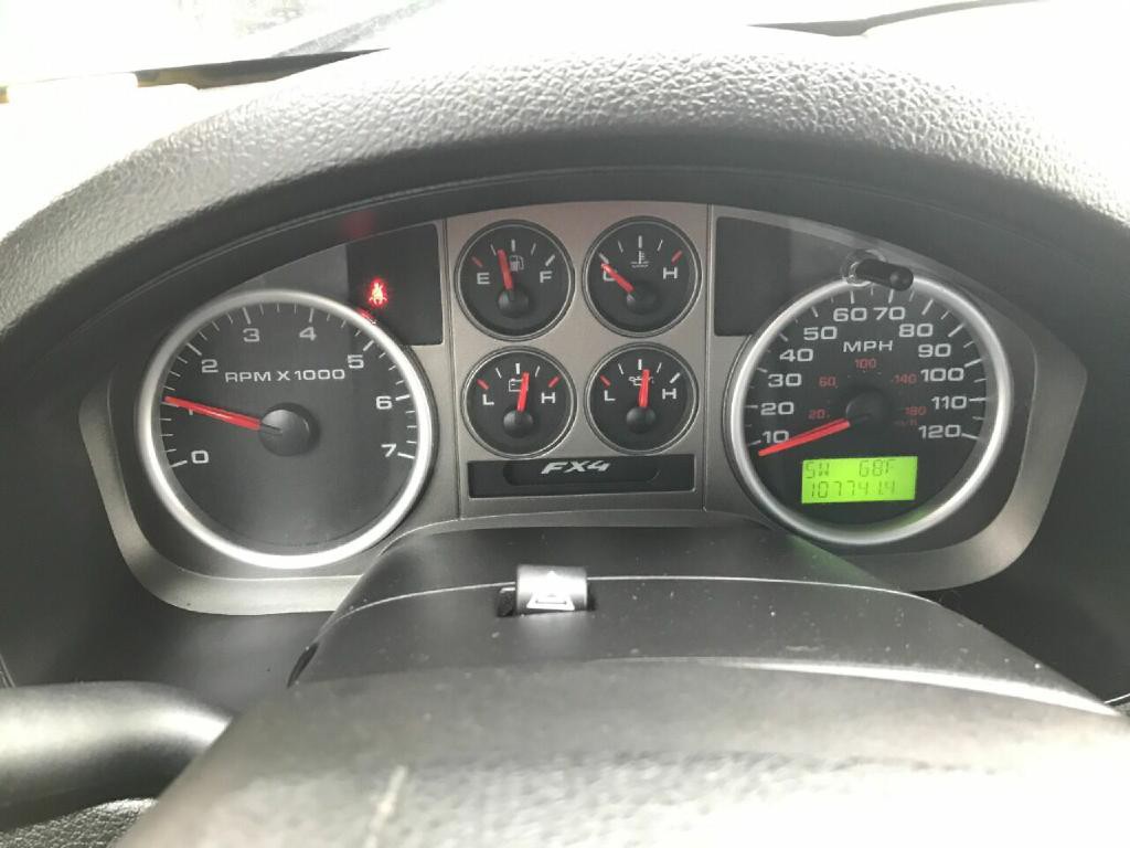 2004 Ford F-150 Image 18