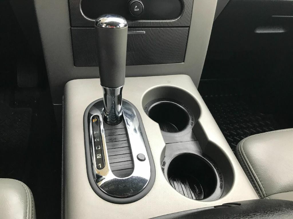 2004 Ford F-150 Image 20
