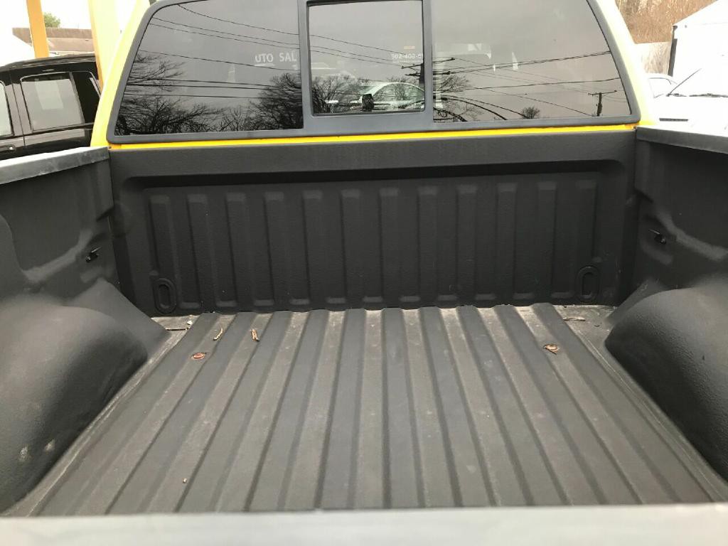 2004 Ford F-150 Image 33