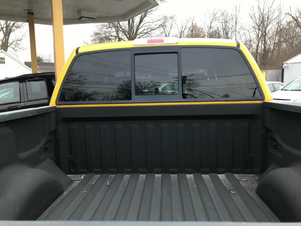 2004 Ford F-150 Image 34