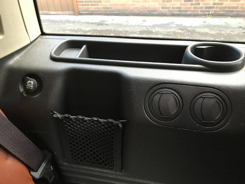 2008 Jeep Commander Image 40
