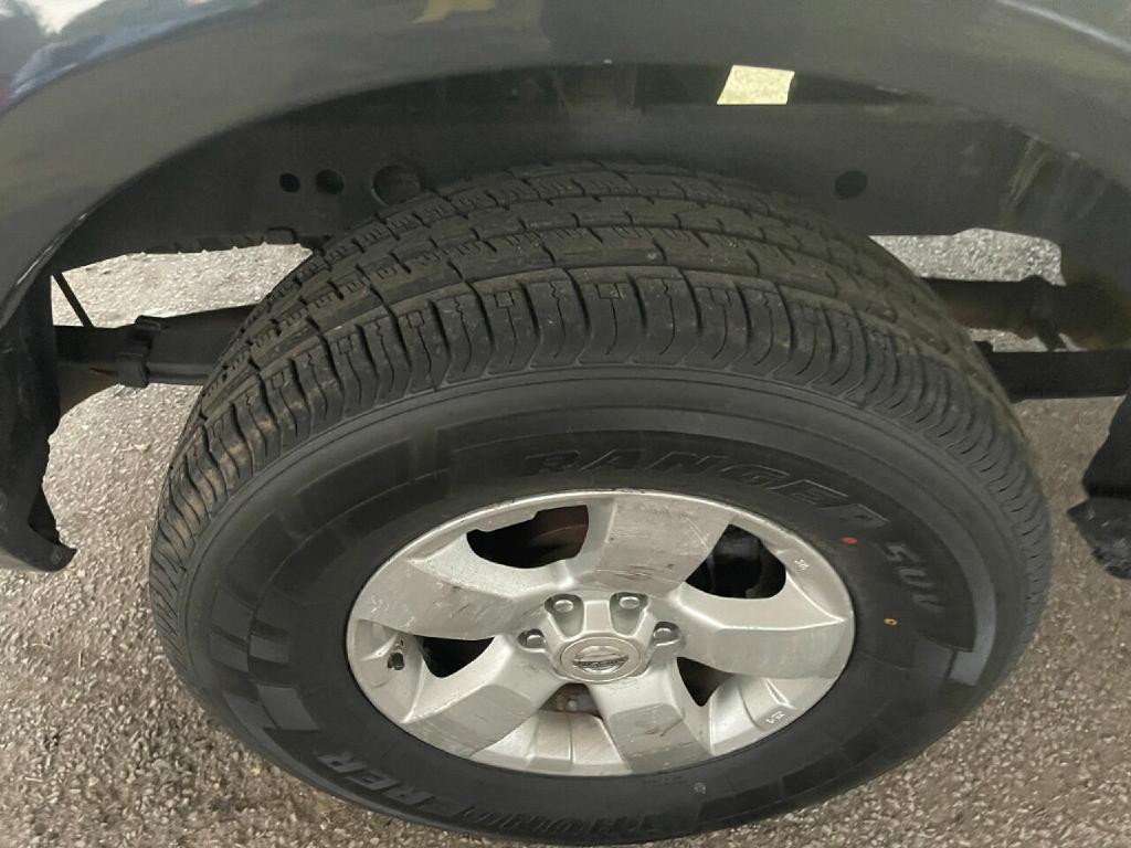 2013 Nissan Frontier Image 31