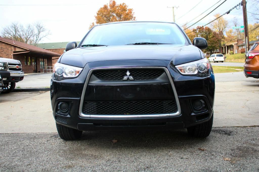 2012 Mitsubishi Outlander Image 8