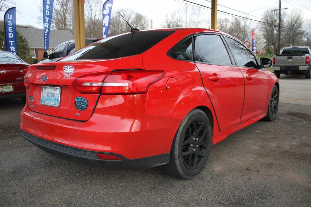 2016 Ford Focus Image 3