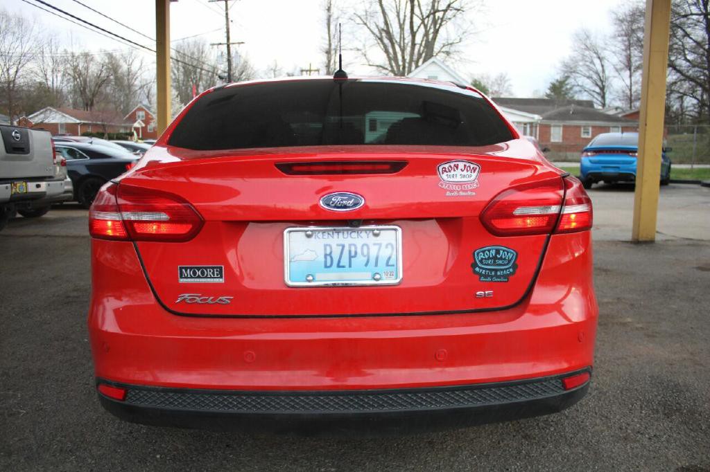 2016 Ford Focus Image 4