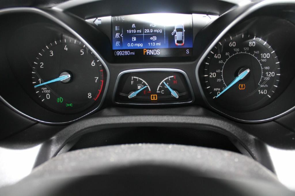 2016 Ford Focus Image 17