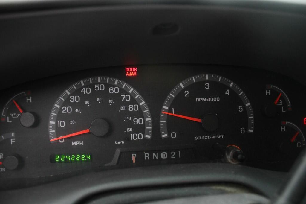 2002 Ford F-150 Image 16