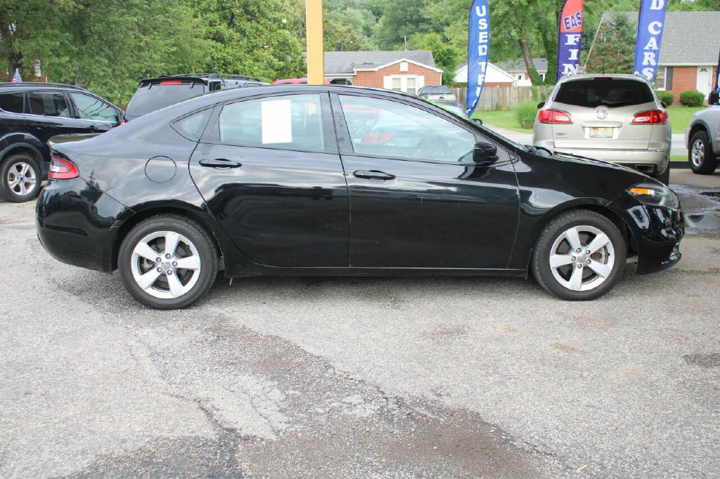 2015 Dodge Dart Image 2