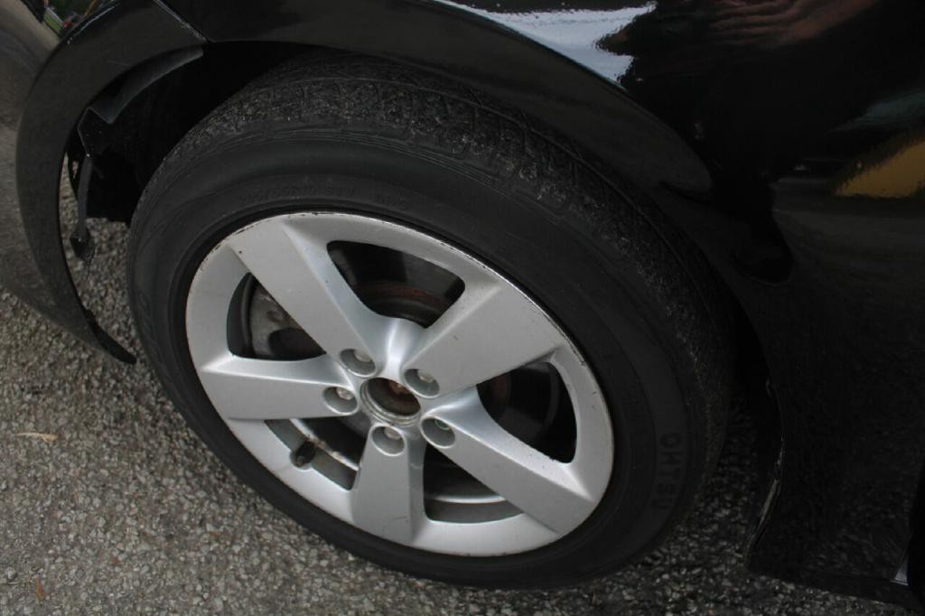 2015 Dodge Dart Image 22
