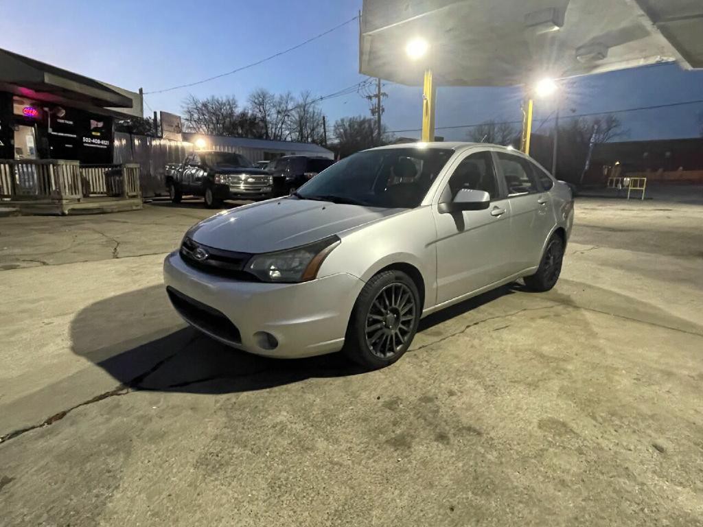 2010 Ford Focus Image 7
