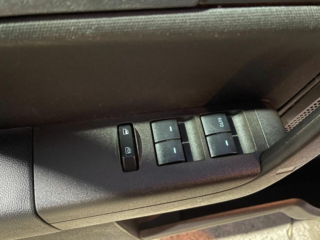 2010 Ford Focus Image 11