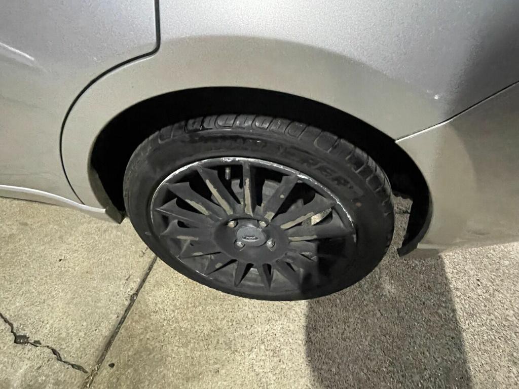 2010 Ford Focus Image 24