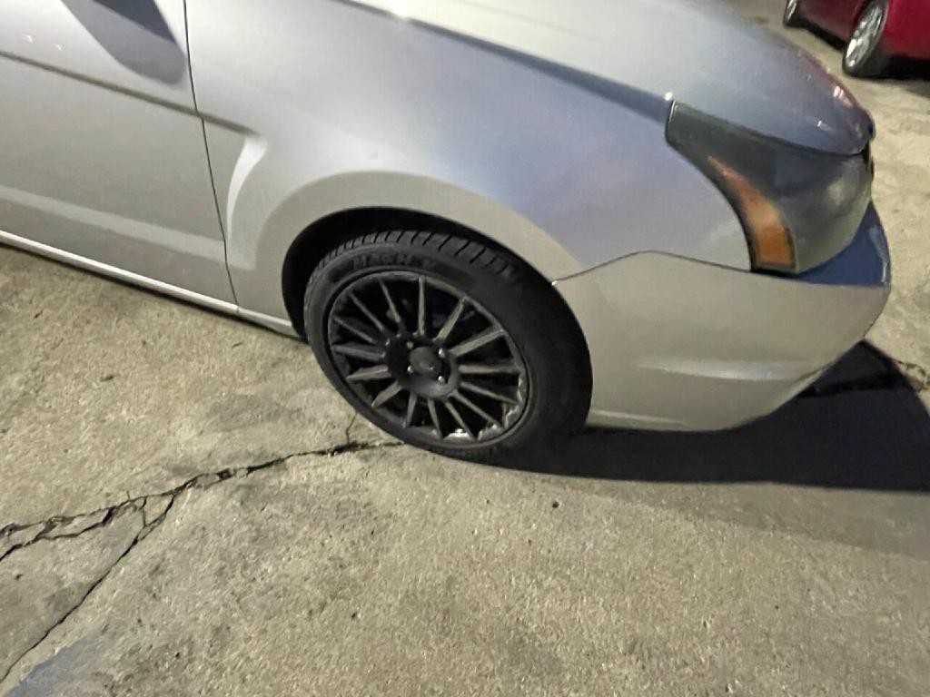 2010 Ford Focus Image 26