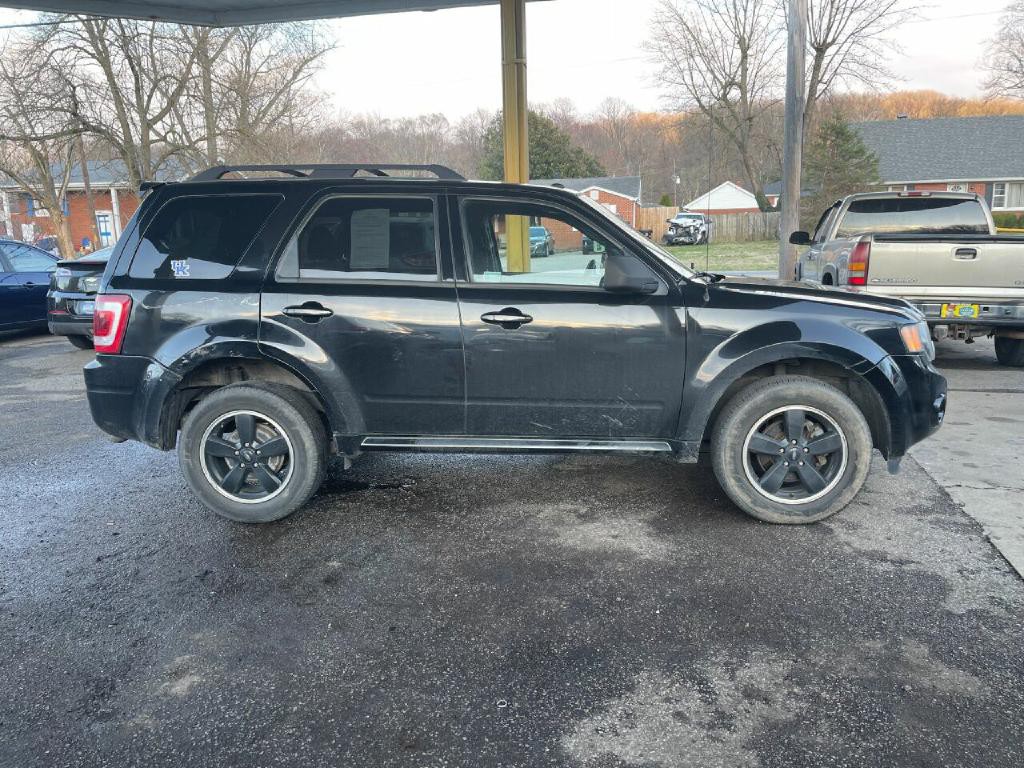 2012 Ford Escape Image 2