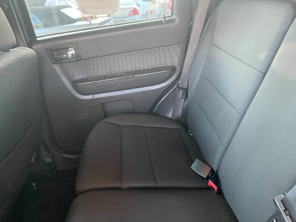 2012 Ford Escape Image 25