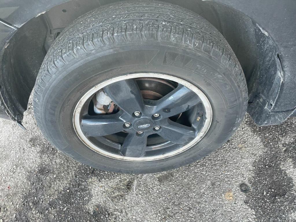 2012 Ford Escape Image 29