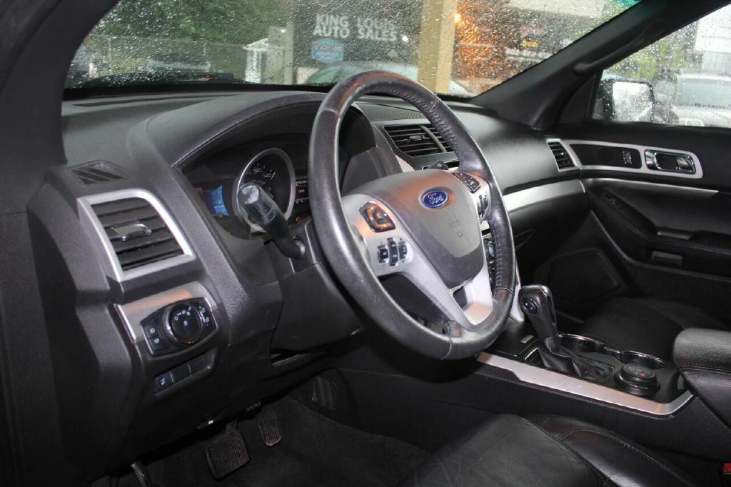 2014 Ford Explorer Image 11