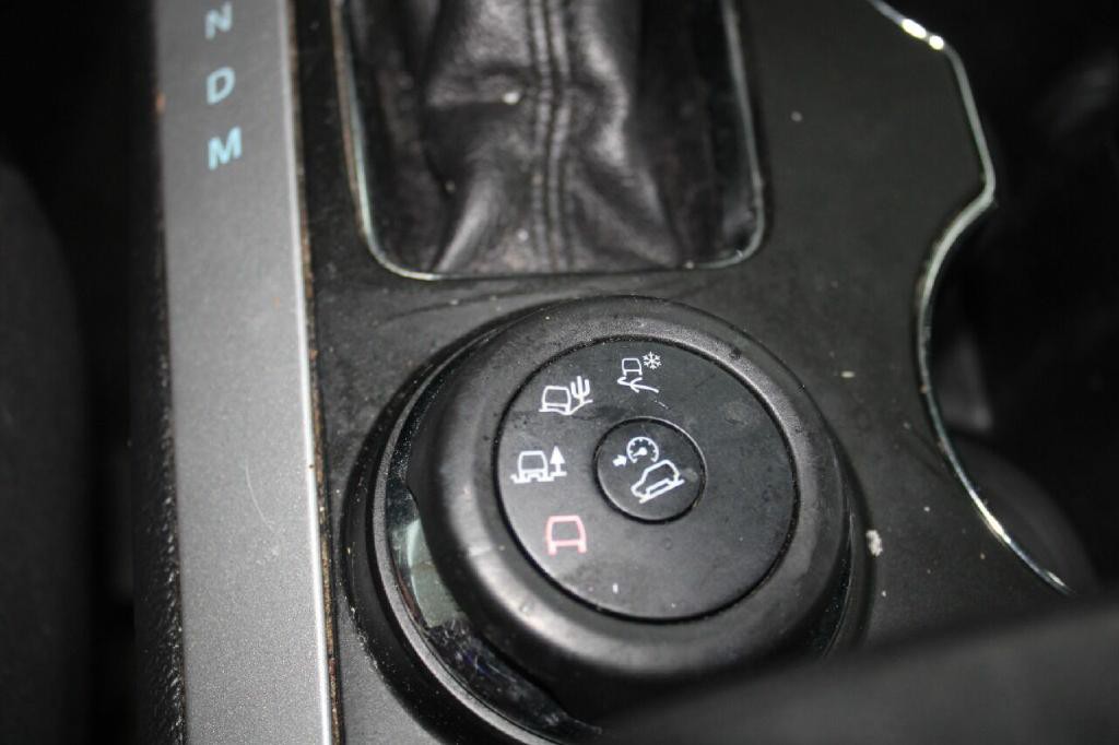 2014 Ford Explorer Image 18