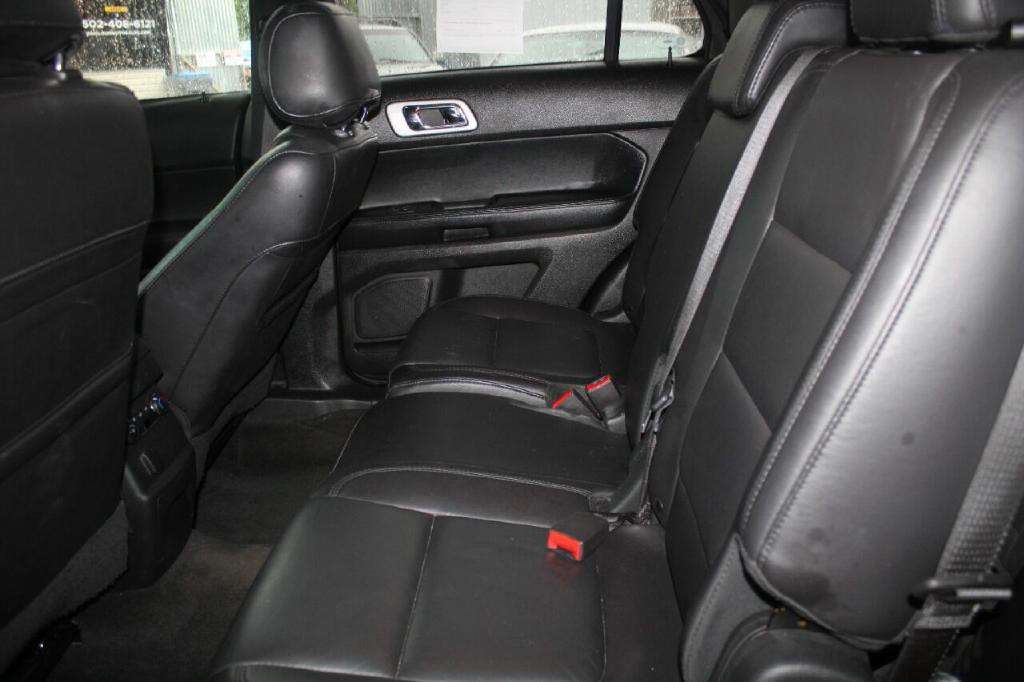 2014 Ford Explorer Image 24