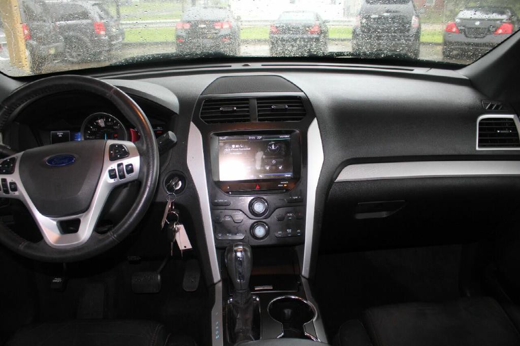 2014 Ford Explorer Image 29