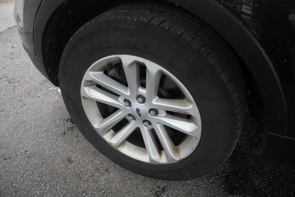 2014 Ford Explorer Image 30