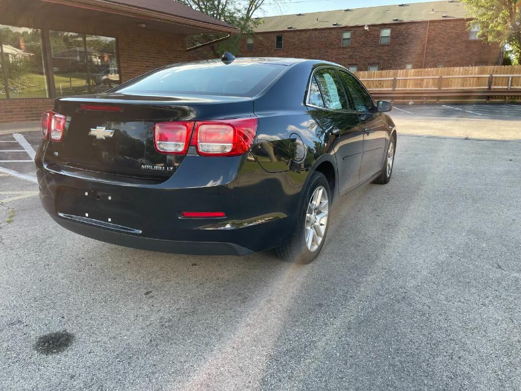 2014 Chevrolet Malibu Image 3
