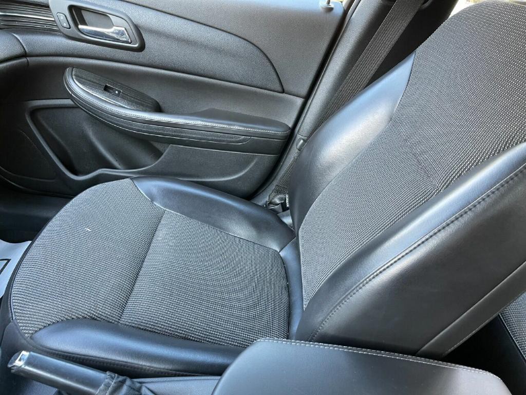 2014 Chevrolet Malibu Image 19