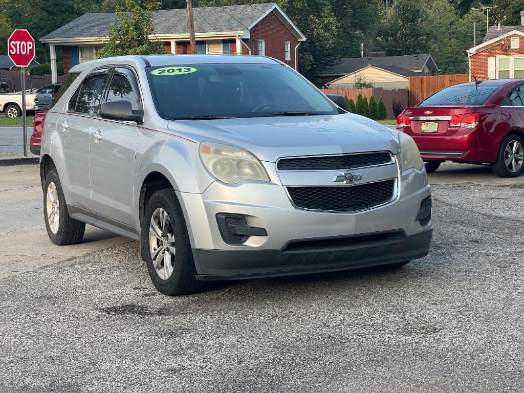 2013 Chevrolet Equinox Image 2