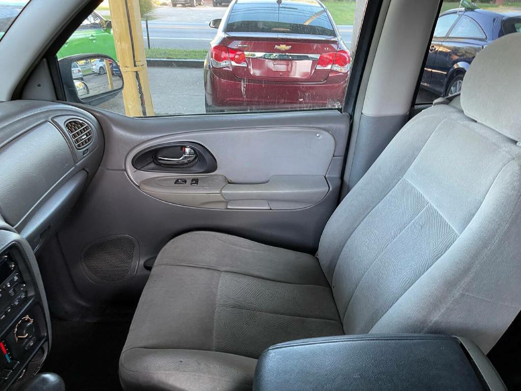 2005 Chevrolet Trailblazer Image 13