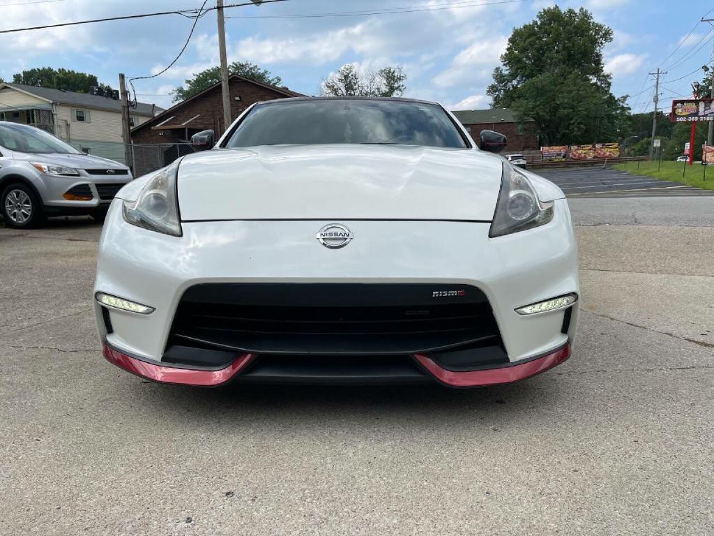 2015 Nissan 370Z Image 10