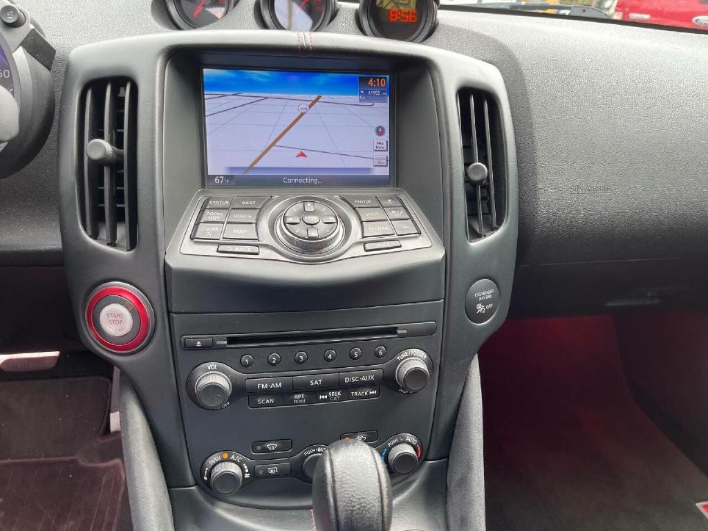 2015 Nissan 370Z Image 19