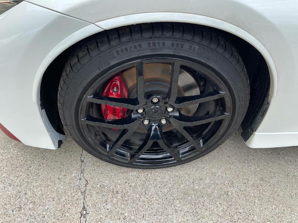 2015 Nissan 370Z Image 25