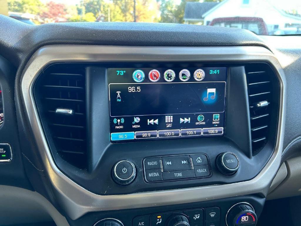 2018 GMC Acadia Image 18