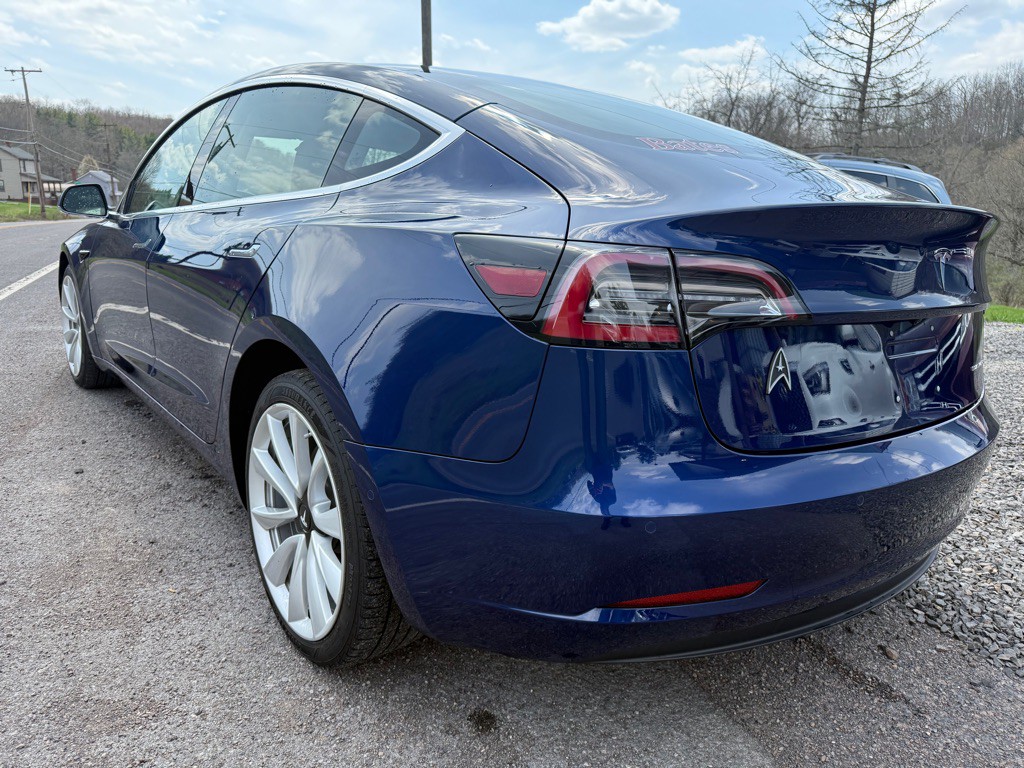2018 Tesla Model 3 Image 6