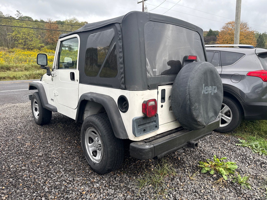 2005 Jeep Wrangler Image 3