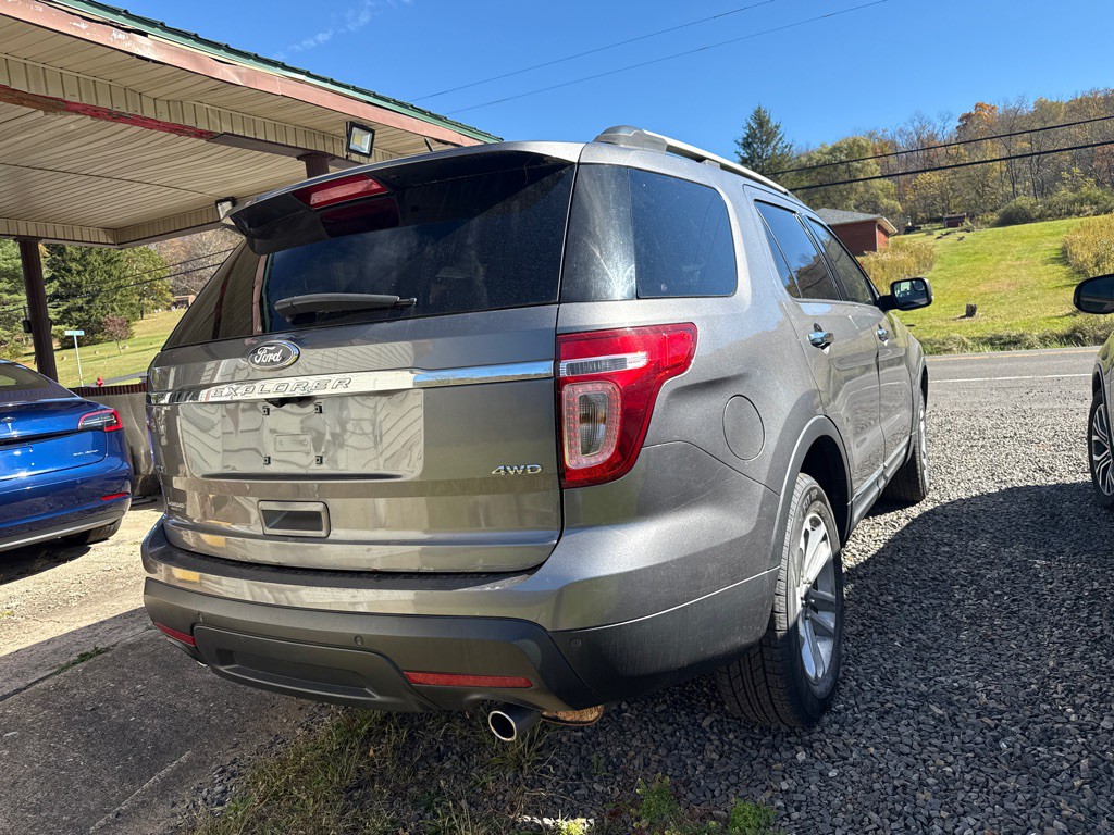 2013 Ford Explorer Image 4