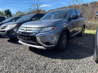 Image for 2016 Mitsubishi Outlander SE ID: 6935933