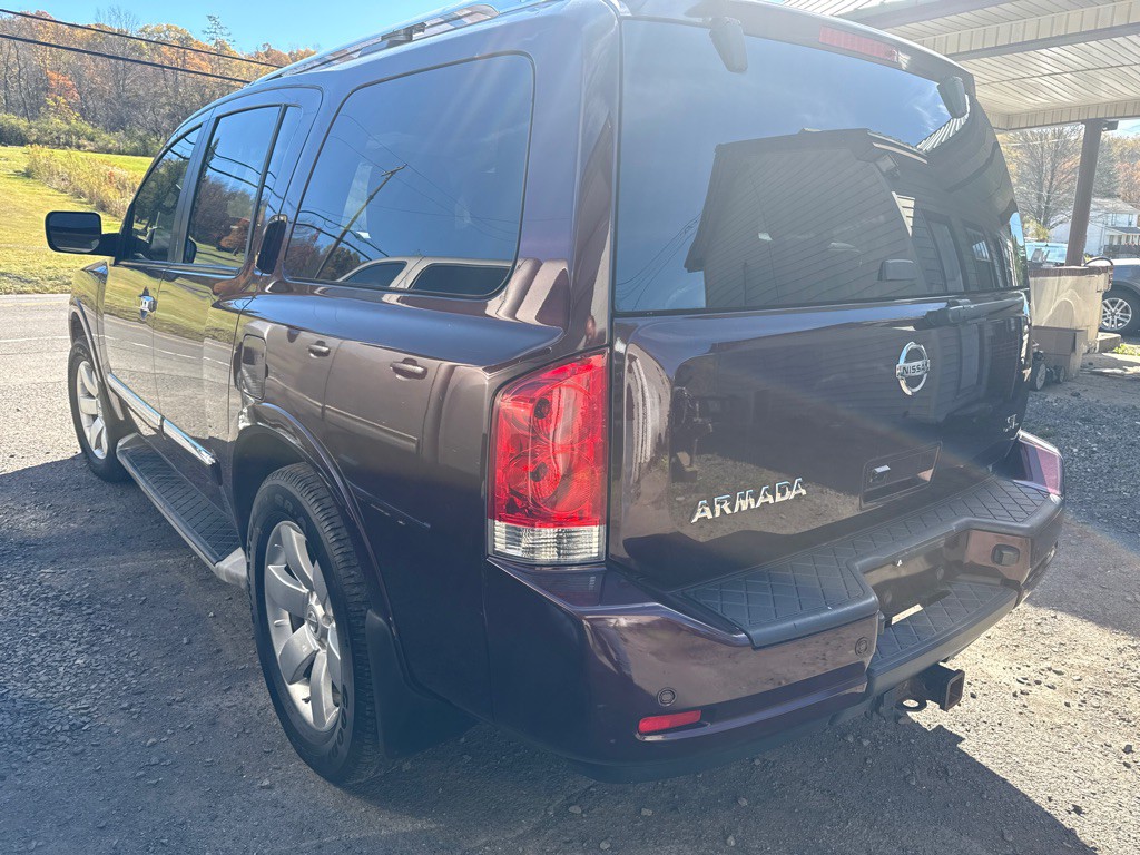 2014 Nissan Armada Image 4