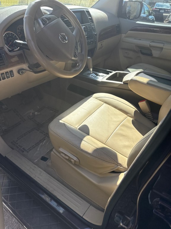 2014 Nissan Armada Image 5