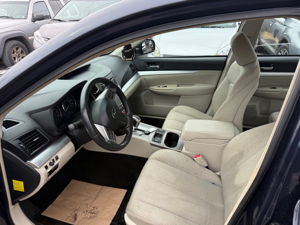 2012 Subaru Legacy Image 6
