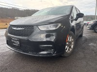 Image for 2024 Chrysler Pacifica Touring L ID: 7253525