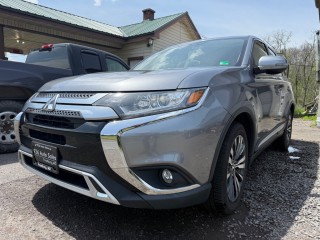 Image for 2019 Mitsubishi Outlander SE ID: 7393932