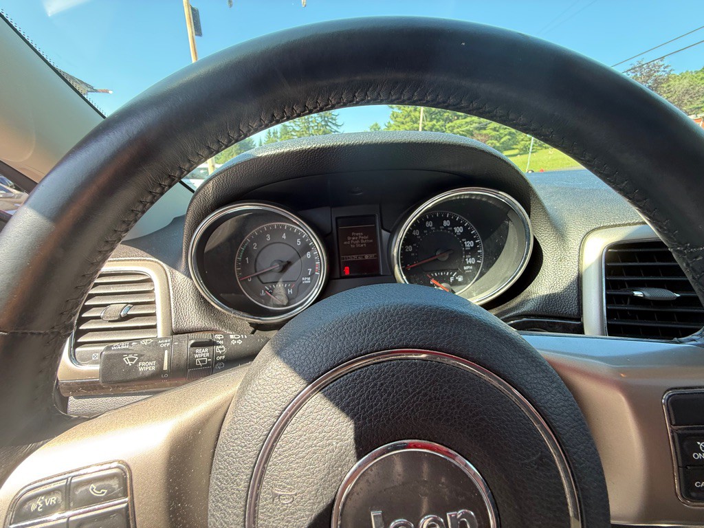 2013 Jeep Grand Cherokee Image 13